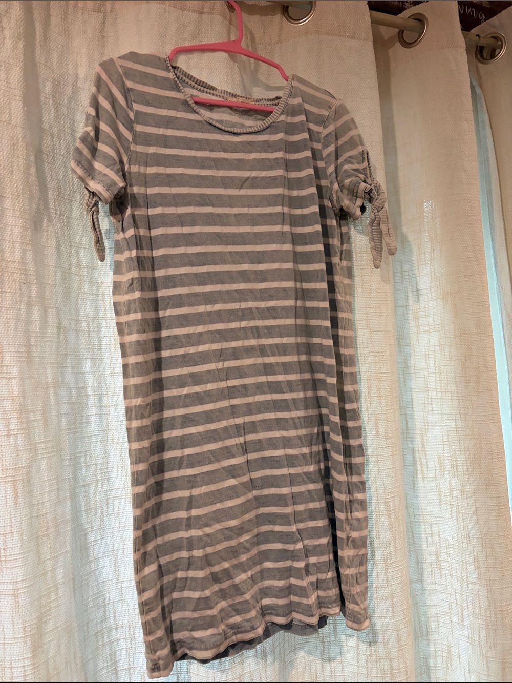 Jane and Delancey Grey & White Striped Short Sleeve Knit Dress